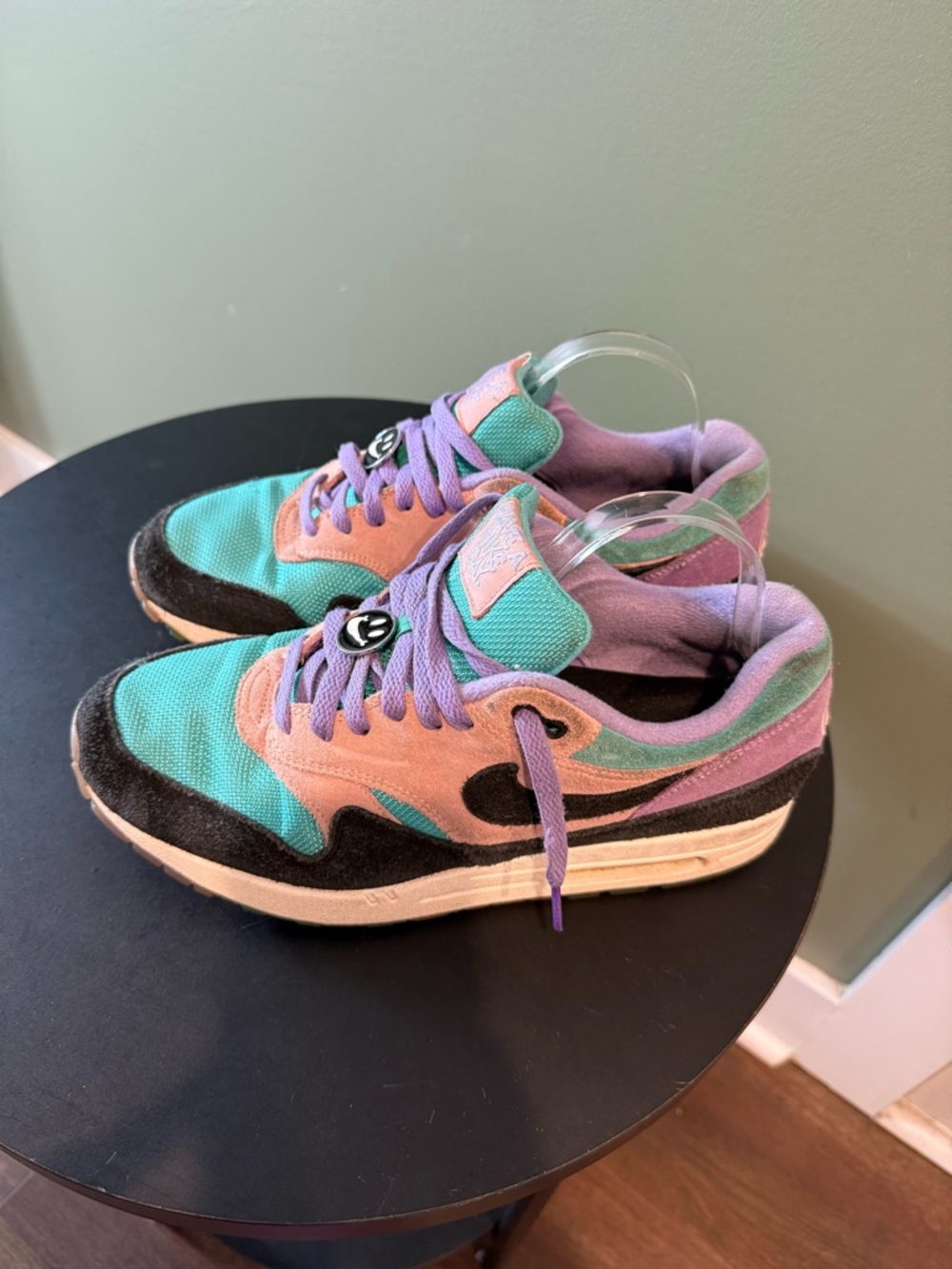 Nike Air Max 1 Have A Nike Day 2019 Purple Pink & Teal Smiley Sneakers Size 9,5